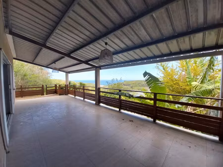 maison t4 + studio dans environnement calme