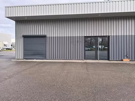 opportunité local 150m2 za de la maladière bourgoin