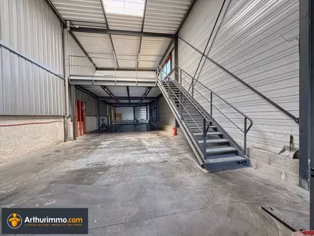 à louer – local professionnel avec bureaux – 300 m² à 500m² rochetoirin
