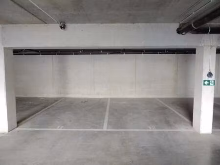 garage à louer à brugge € 60 (li3rh) - immo delbecque | zimmo