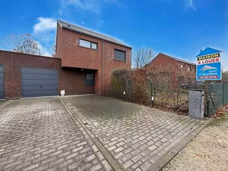 +++ signature de bail en cours +++ maison 3 façades récente