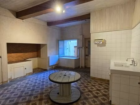 maison de village 3 pièces 65 m²