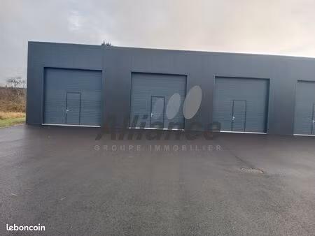 parking/box 46 m² froideconche