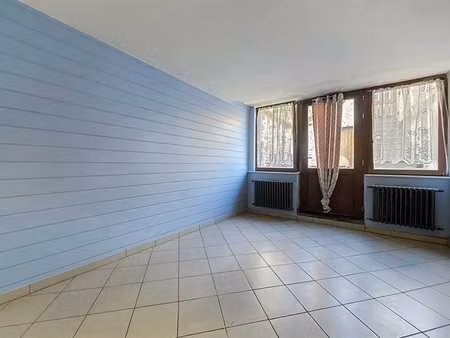 immeuble de rapport de 3 appartements à fleurus