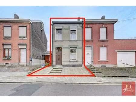 *option* maison 2 - 3 ch - 3 facades - grand jardin!