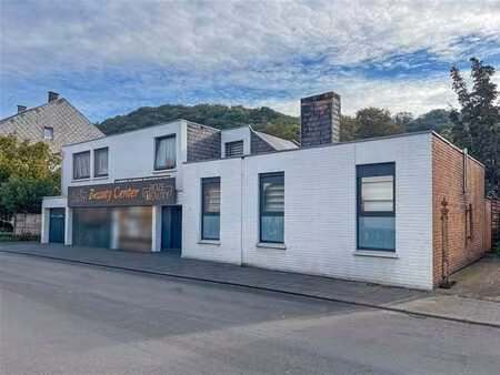 maison 3 ch  jardin  garage*