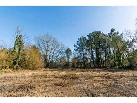 terrain à bâtir avec permis pour villa d'architecte unique