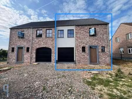 schitterende nieuwbouwwoning  ben  met 4 kamers