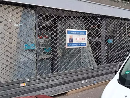 location locaux professionnels 2 pièces 82 m² à argenteuil (95100)  1 900 €