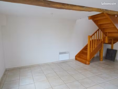 escoubes - maison t2 mitoyenne de 47 m² + terrasse