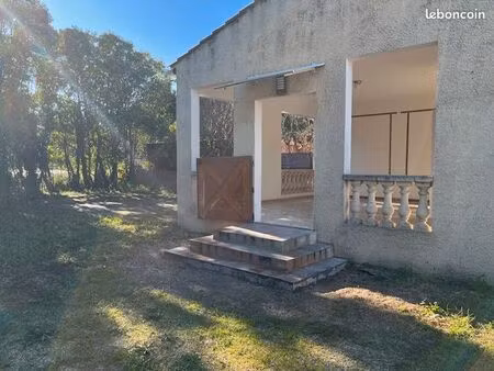 maison t2 sur 400m2 de terrain