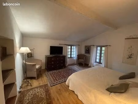 petit appartement dans maison