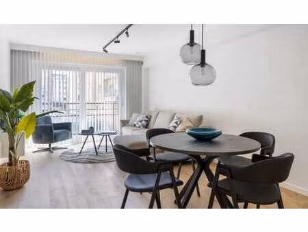 appartement élégant à vendre  près de la digue à wenduine!