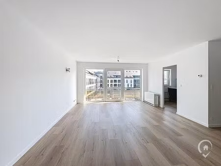 appartement à louer à place de seurre 13 beauraing (vbd59276)