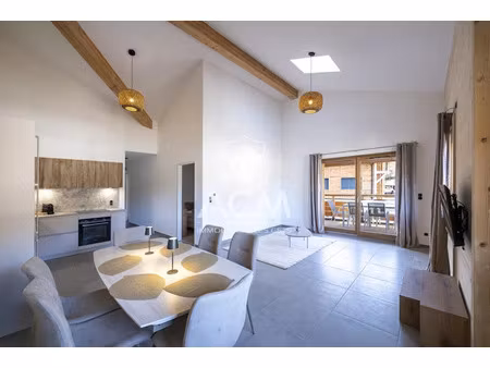 vente appartement 3 pièces 73.4 m² à les gets (74260)  695 000 €