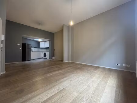 maison à louer avec 4 chambres   saint-gilles (vbd59277)