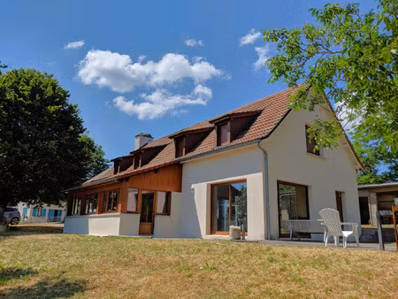 maison à vendre à chalvignac (15200) - cantal