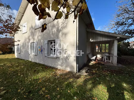 viager - belle maison familiale centre bourg de lit et mixe