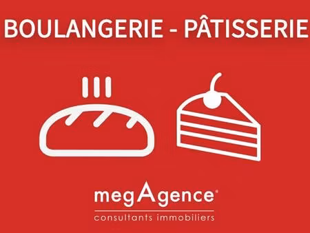 murs  fonds et appartement  rue commercante proche de la mer!!!