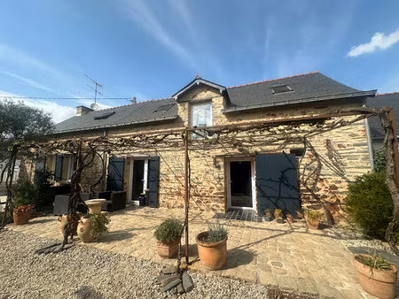 vente maison 7 pièces  173.00m²  nozay