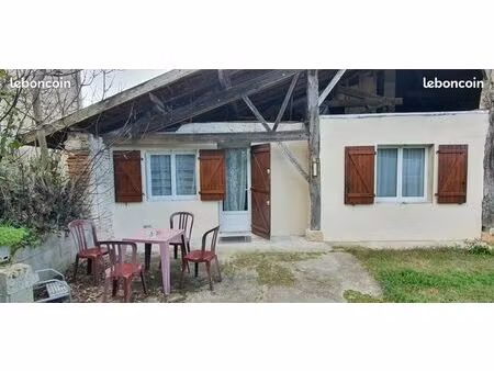 joli t1 meublé refait à neuf