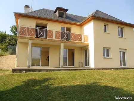 maison 5 pièces 130 m²