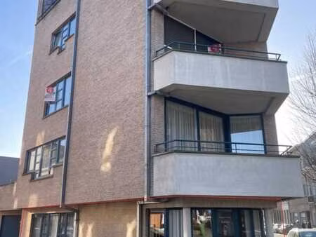 kantoor/praktijkruimte te huur