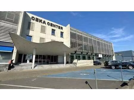 bureau avec entrepôt à louer au ceka center anvers