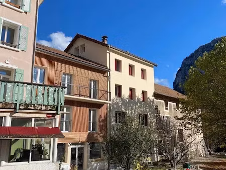 vente immeuble 272 m² à rencurel (38680)  360 000 €