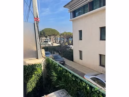 location meublée appartement 1 pièce 16.16 m² à bandol (83150)  650 €