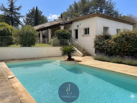 villa de 260m2 sur montferrier sur lez