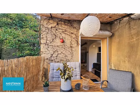 maison de village de 96m2 avec 3 chambres  terrasse  garage et cave dans le centre de roug