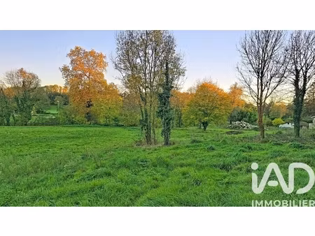 vente terrain à bâtir 592 m²