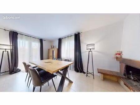 maison 5 pièces 109 m²