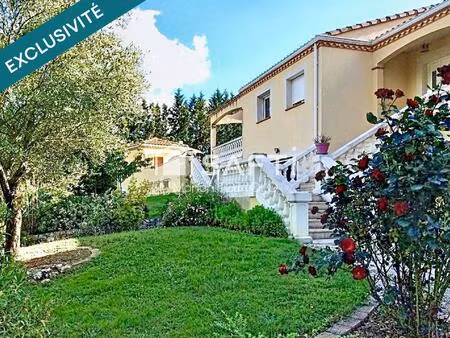 villa de 145 m² avec piscine - 2500 m² - miremont