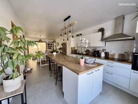 maison 4 pièces 103 m²