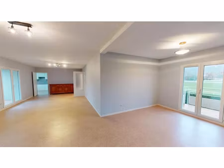 location appartement 4 pièces 118 m² à mont-de-marsan (40000)  1 060 €