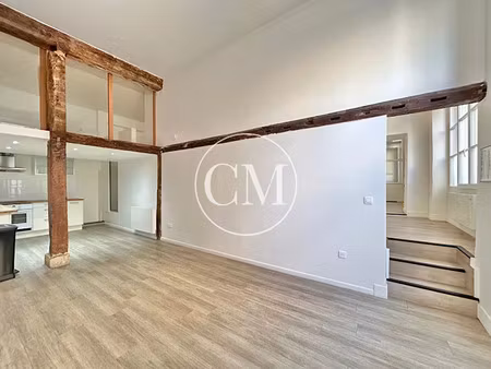 location locaux professionnels 7 pièces 136.6 m² à versailles (78000)  3 700 €
