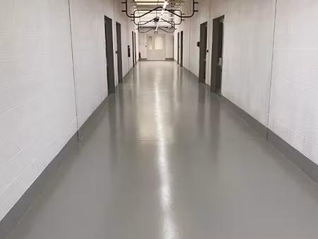 location locaux professionnels 78 m² à cosnes-et-romain (54400)  1 850 €