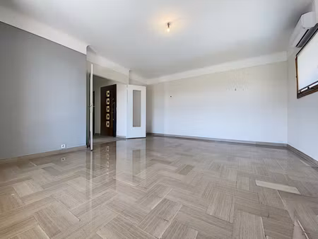 a louer - 2 pieces 72 m² dominant - cagnes sur mer