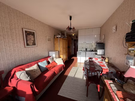 studio loggia avec parking residence le loriana