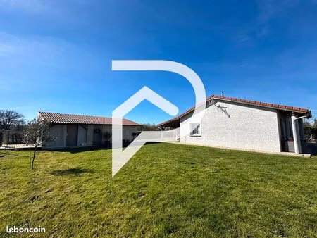 maison 4 pièces 81 m²