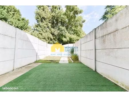 maison de ville 2 pièces 32 m²