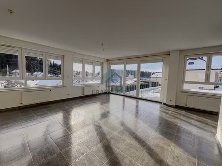 maiche - appartement f3 avec garage