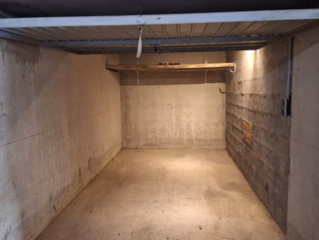 vente garage 12 m2 - 30240 le grau du roi