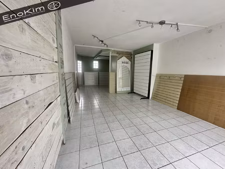 local commercial de 34 m2 rue piétonne jard-sur-mer