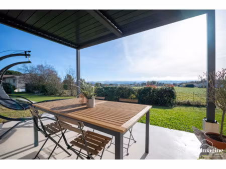 maison 4 pièces 100 m2 de plain pied quartier calme - busque