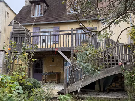 maison de ville avec jardin maison et possibilité d'un studi