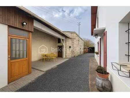 maison de 100 m² à usseau