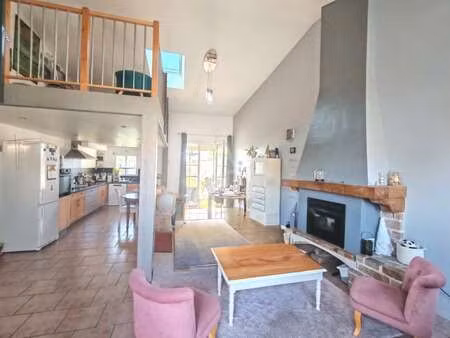 vente maison au landreau (44430) : à vendre / 107m² le landreau